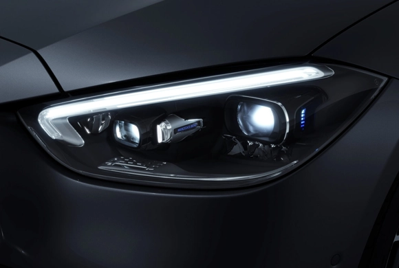 faros_led_sedan-clase-c faros_led_sedan-clase-c - automercol.com.co